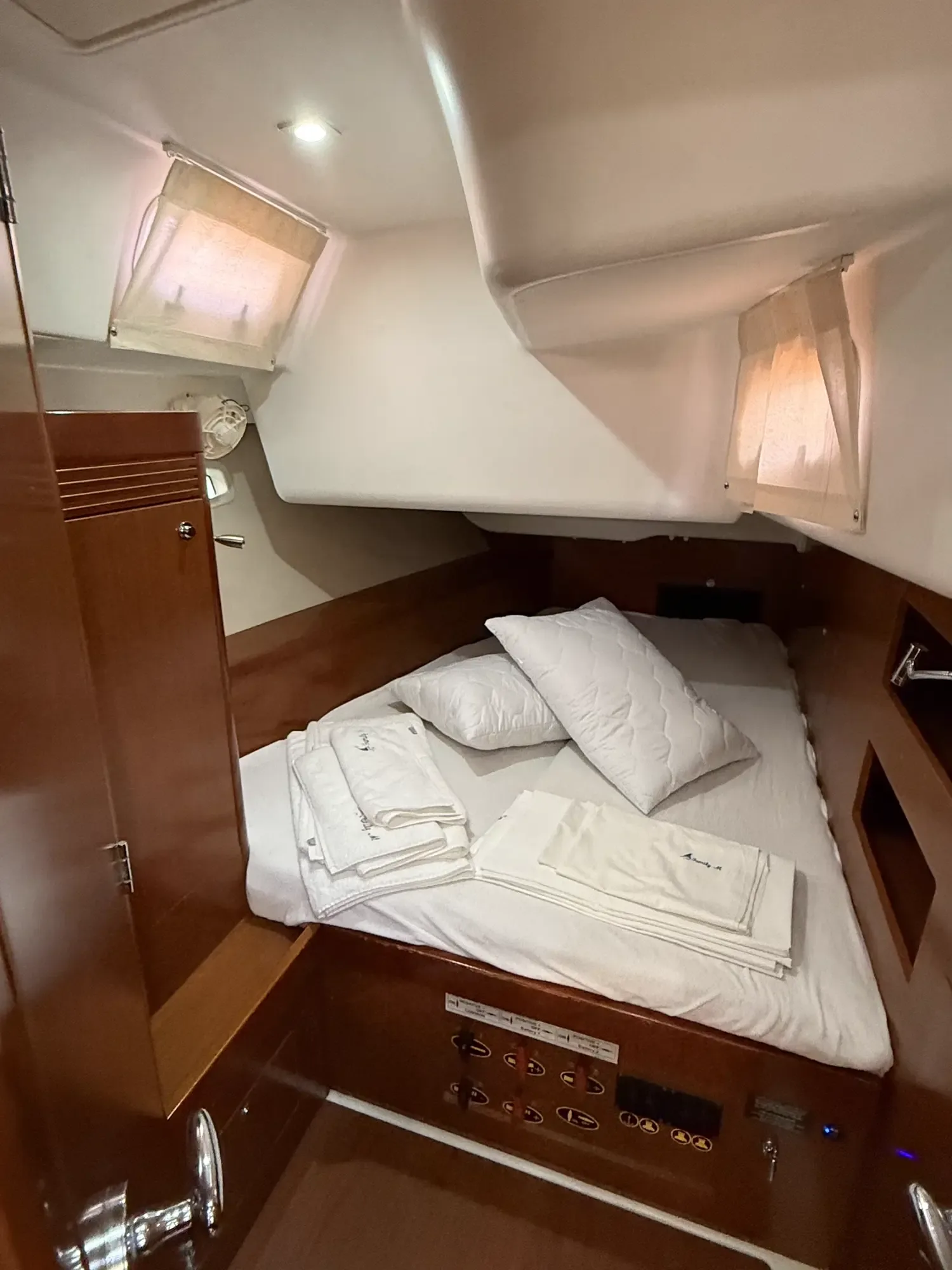 Beneteau Oceanis 50 Vanessa M — Photo 11