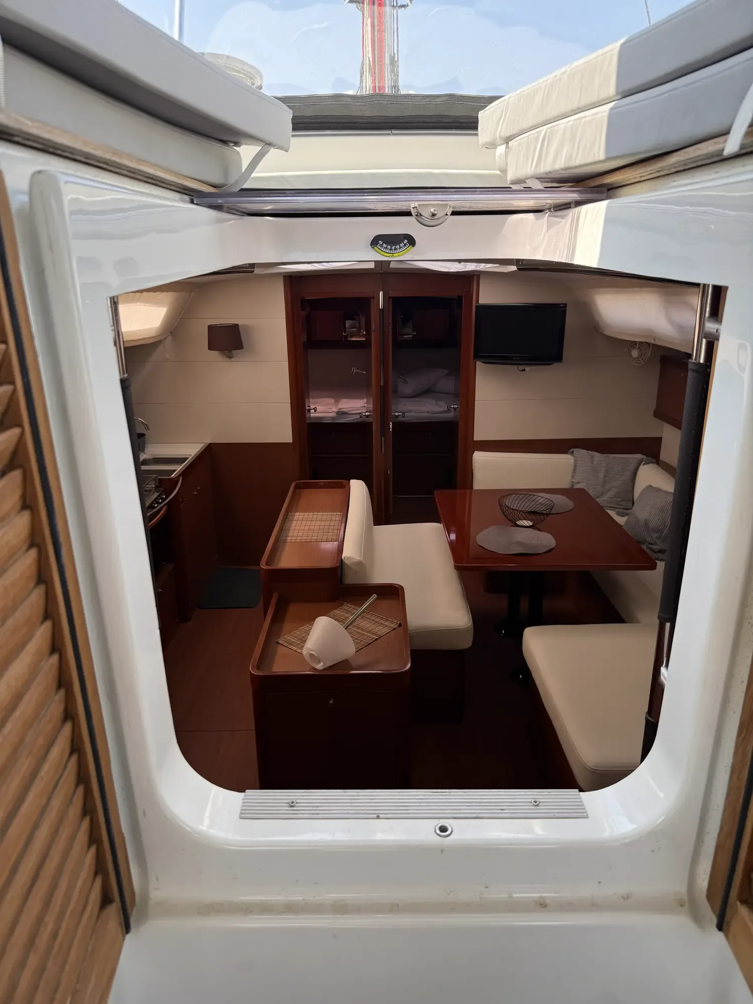 Beneteau Oceanis 50 Vanessa M — Photo 5